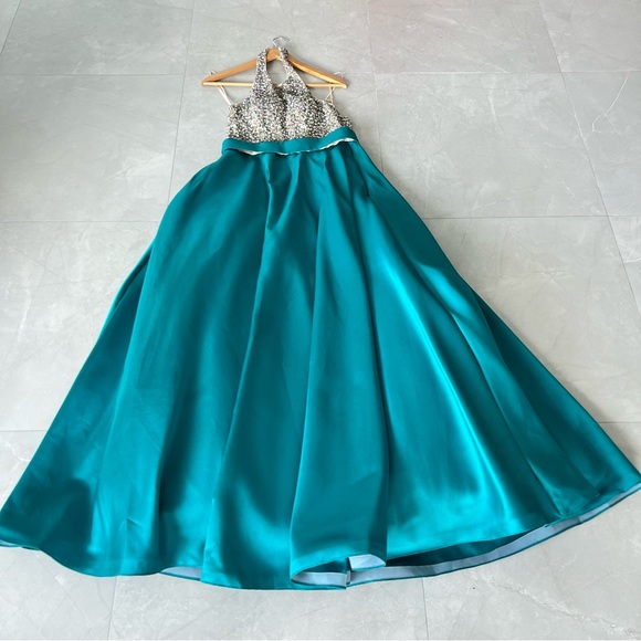 JOVANI Teal Beaded Sequins Halter Wedding Ball Gown Formal Evening Dress Sz 8 - Picture 12 of 16